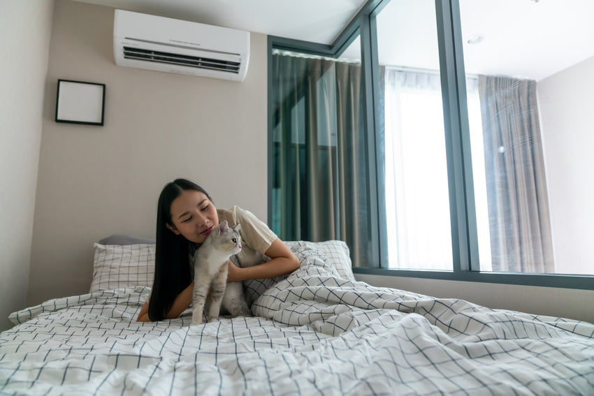 Come dormire bene con il climatizzatore: errori da evitare e impostazioni consigliate