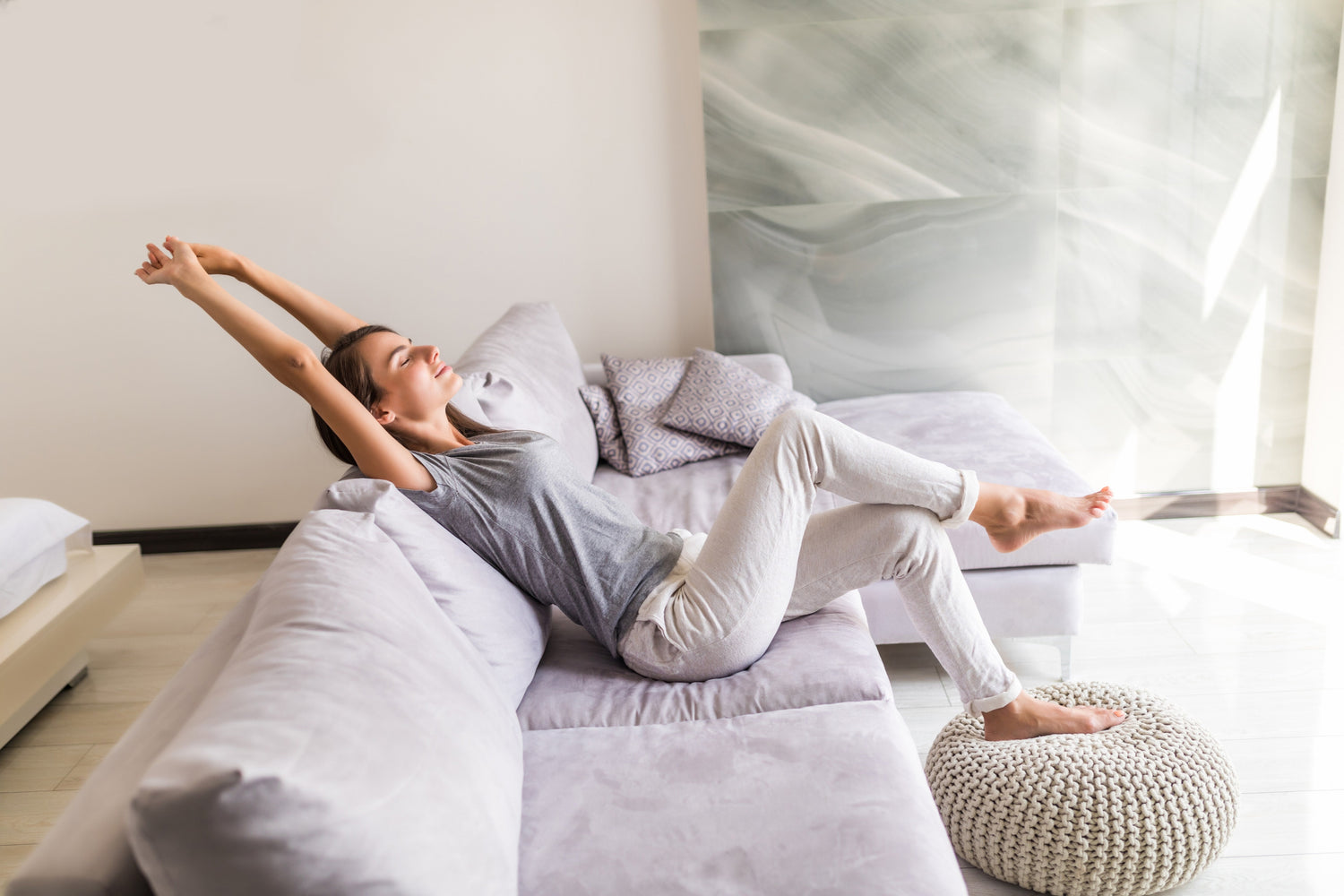 Come rinfrescare casa senza condizionatore: 10 soluzioni efficaci