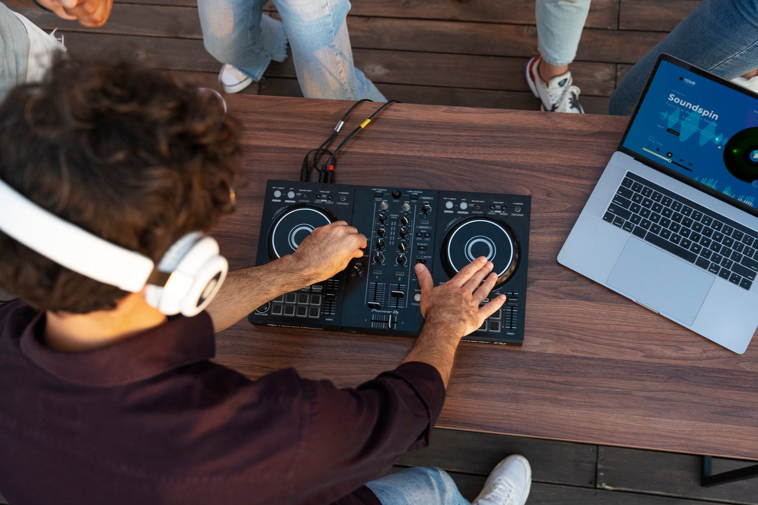 Miglior controller DJ per iniziare nel 2026: guida Pioneer per principianti