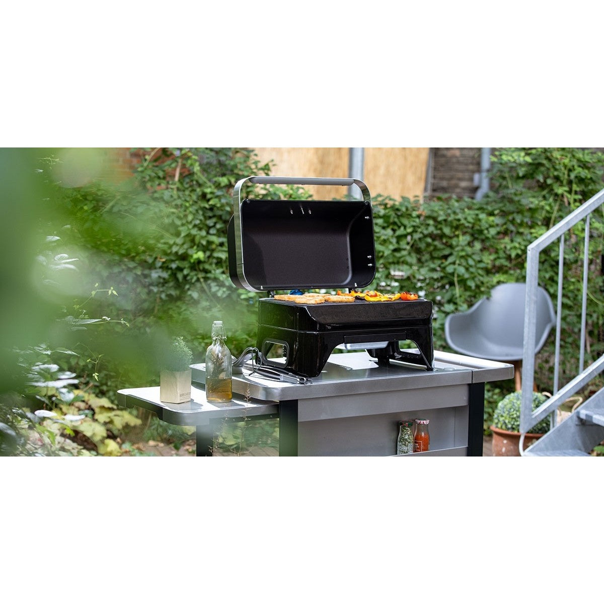 Campingaz Attitude Black Barbecue da Tavolo a Gas, 1 Bruciatore