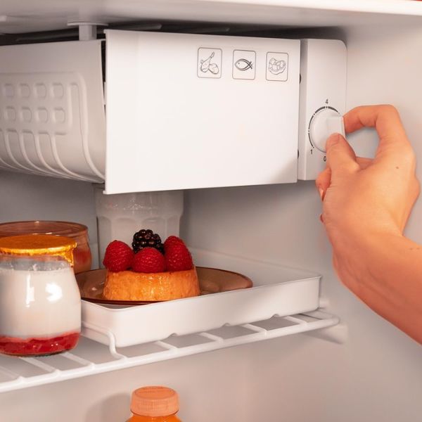 Cecotec 02734 frigorifero Libera installazione 45 L F Blu