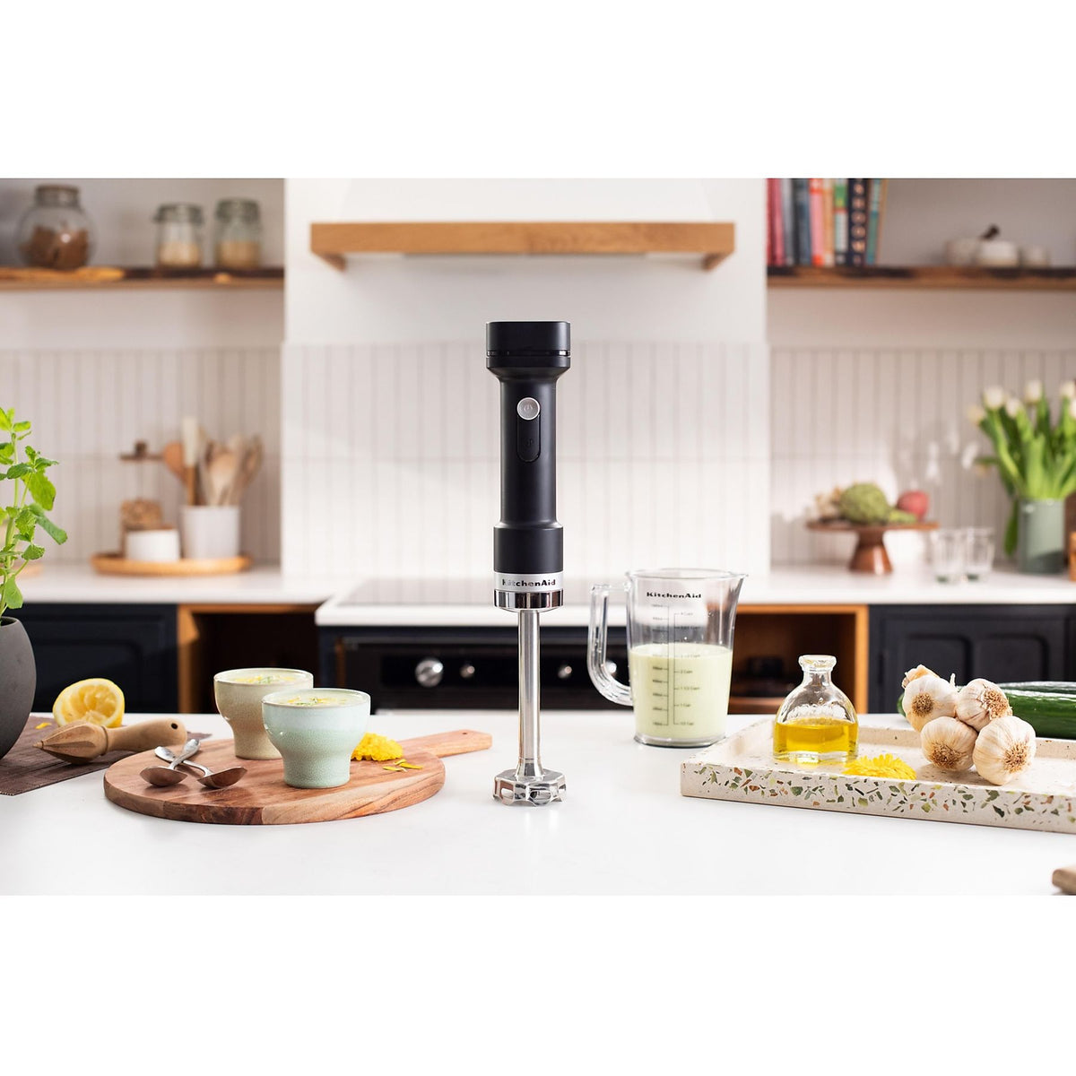 KitchenAid Frullatore a Immersione Senza Fili con Accessori e Batteria Rimovibile 12V