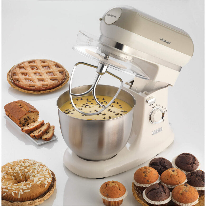 Ariete 1588 Impastatrice Planetaria - Pane, pizza e dolci - 7 Velocità - 3 Fruste - 5,5 Litri - Acciaio Inox - 2400 Watt - Linea Vintage - Beige