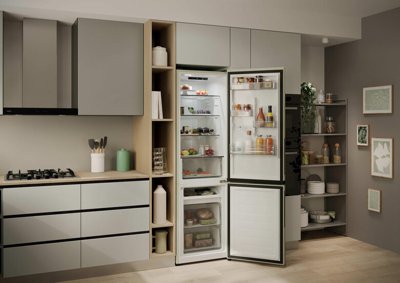 Candy CNCQ2T518EC City Fresco 300 Frigorifero Combinato A Libera Installazione, No Frost, Classe E, Crema