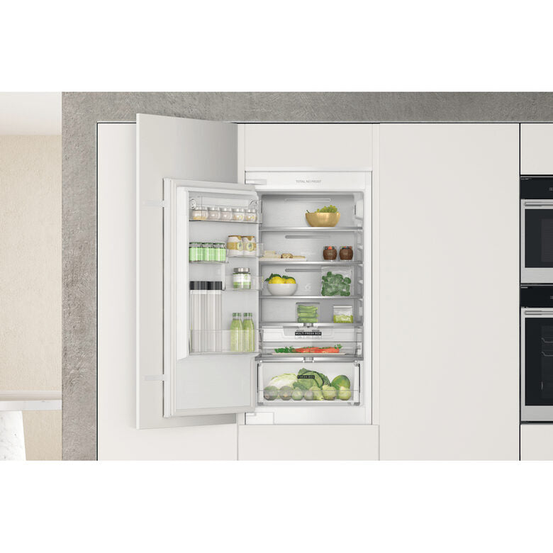 Whirlpool WHC18 T141 frigorifero con congelatore Da incasso 250 L F Bianco