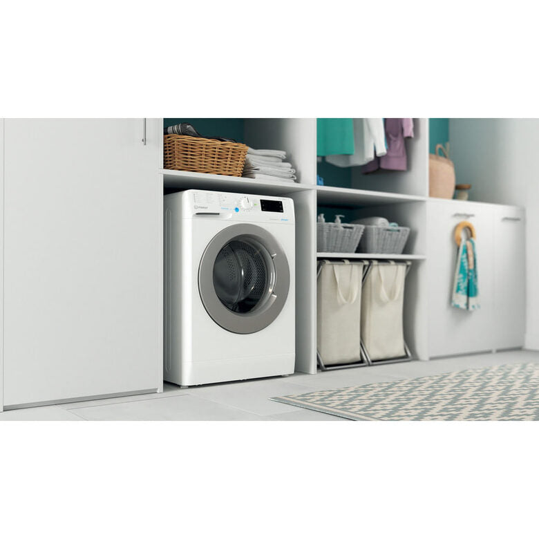 Indesit BWE 101486X WS IT lavatrice Caricamento frontale 10 kg 1400 Giri/min Bianco