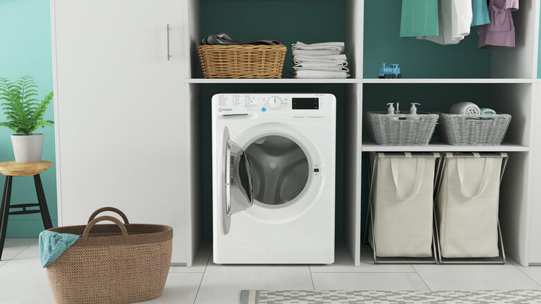 Indesit BWSE 71283X W IT lavatrice Caricamento frontale 7 kg 1200 Giri/min D Bianco