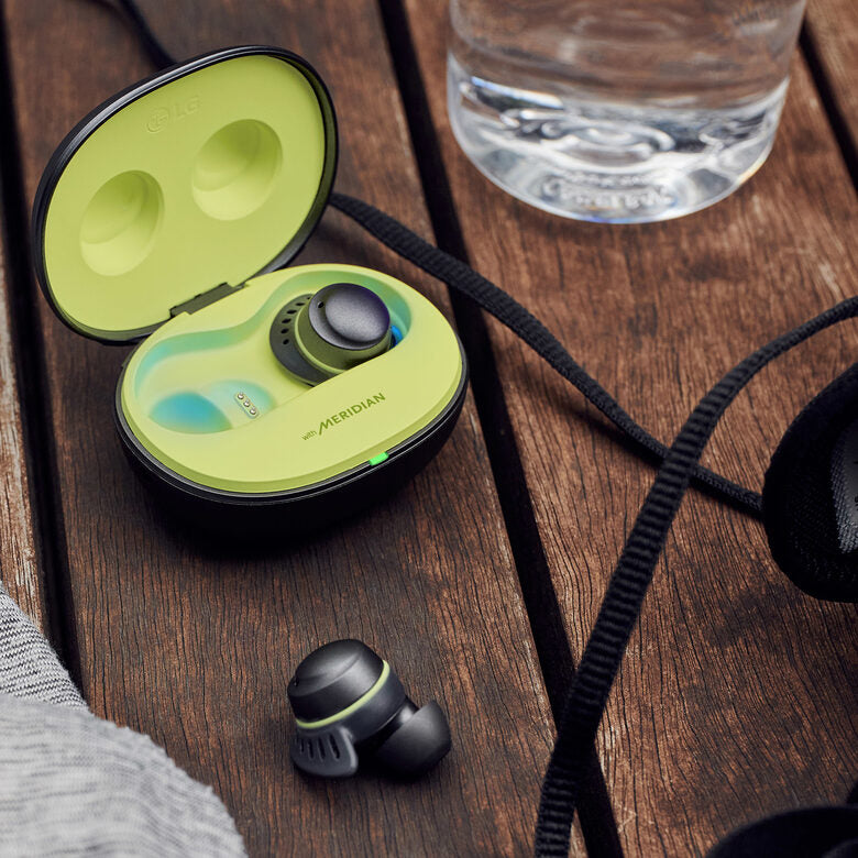 LG TONE Free TF8 Cuffie Bluetooth per lo sport, IP67, Plug & Wireless