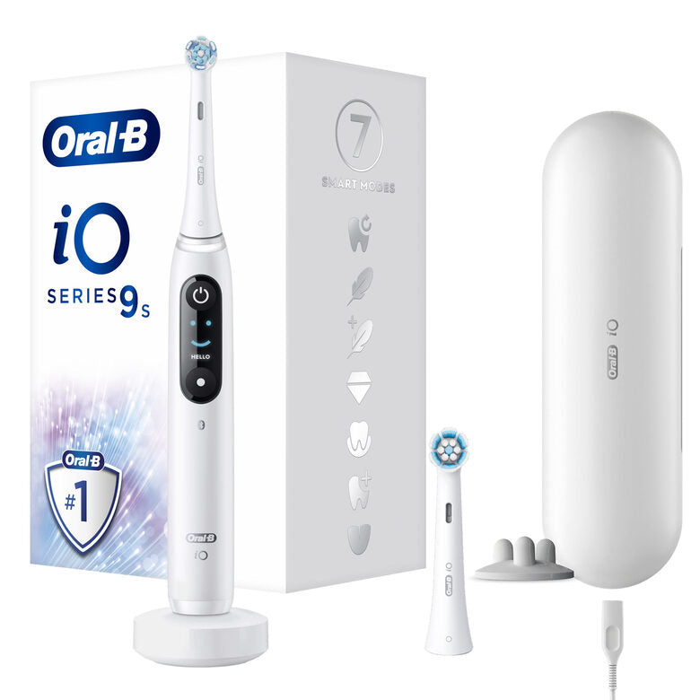 Oral-B iO Spazzolino Elettrico Ricaricabile 9S Bianco, 2 Testine, 1 Custodia Da Viaggio Ricaricabile
