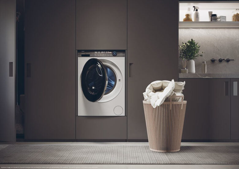 Haier I-Pro Series 7 Plus HW90-B14IGITU1 lavatrice Caricamento frontale 9 kg 1400 Giri/min B Bianco