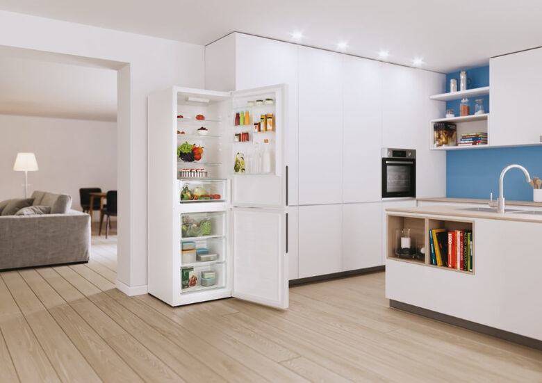 Candy Fresco CCE3T618EW frigorifero con congelatore Libera installazione 341 L E Bianco