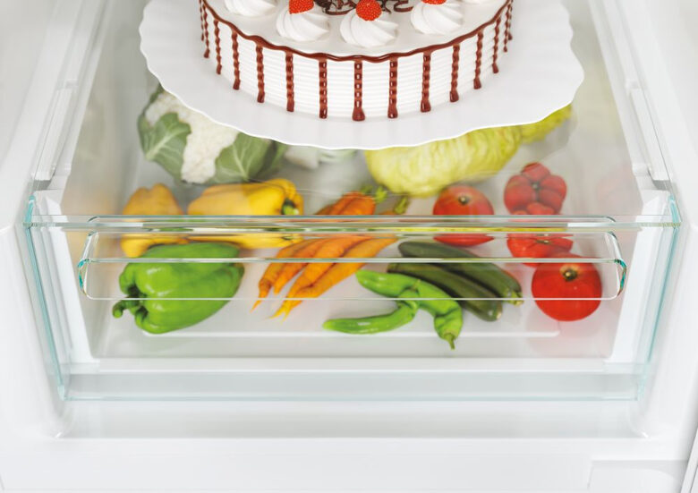 Candy Fresco CCE3T618EW frigorifero con congelatore Libera installazione 341 L E Bianco