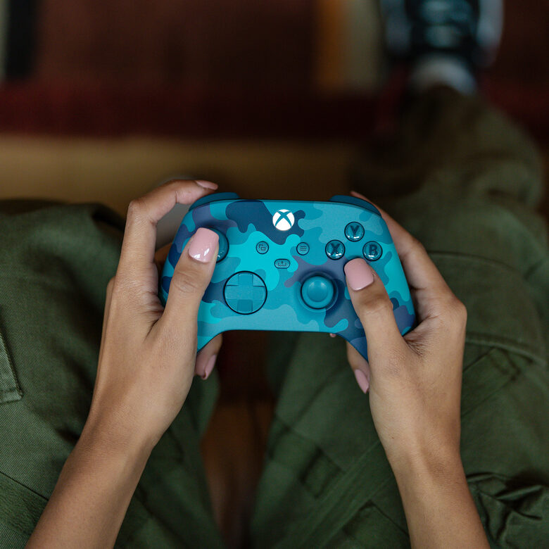 Microsoft Xbox Wireless Colore acqua, Blu, Viola Bluetooth Gamepad Analogico/Digitale Android, PC, Xbox One, Xbox Series S, Xbox Series X, iOS