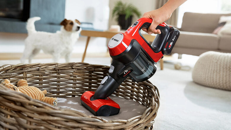 Bosch BCS711PET scopa elettrica Batteria Secco Senza sacchetto 0,3 L Nero, Rosso 3 Ah