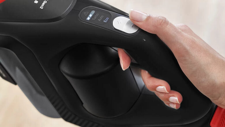Bosch Serie 8 BCS82PWR25 aspirapolvere senza filo Nero, Rosso Senza sacchetto