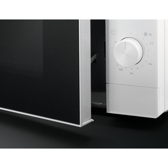 Electrolux EMZ421MMW Superficie piana Microonde combinato 21 L 800 W Bianco