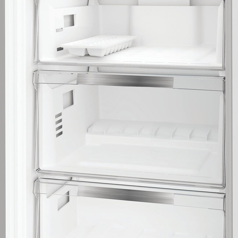 Hotpoint Ariston Frigorifero a libera installazione - HP1K 25402 XP7E