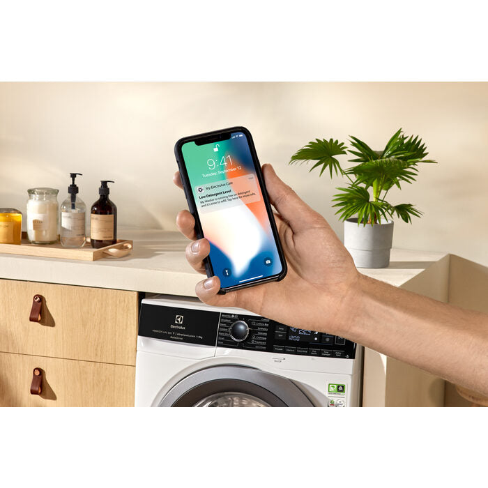Electrolux EW9F941BL lavatrice Caricamento frontale 9 kg 1351 Giri/min A Bianco
