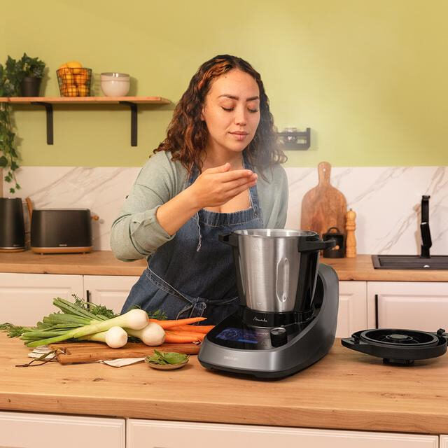 Cecotec 04345 apparecchio multi-cottura 3,3 L 1600 W Nero