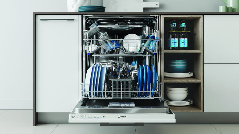 Indesit IN2ID14CN80 BI Lavastoviglie 60 cm classe D, 14 coperti, Push&Go, 46 dba