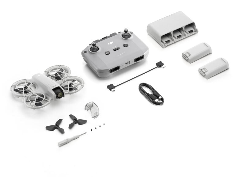 DJI Neo Fly More Drone Combo 4 rotori Quadrirotore 12 MP 3840 x 2880 Pixel 1435 mAh Nero, Bianco