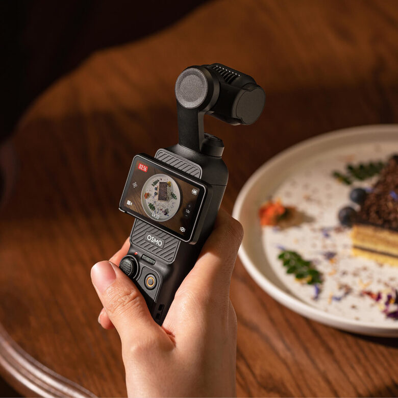 DJI Osmo Pocket 3 fotocamera a sospensione cardanica 4K Ultra HD 9,4 MP Nero