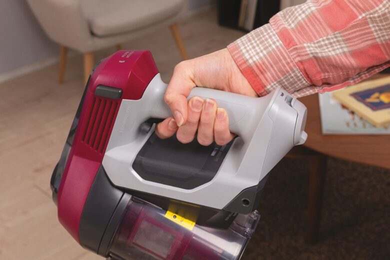 Hoover HF1 HF110P 011 Senza sacchetto 0,9 L 170 W Magenta