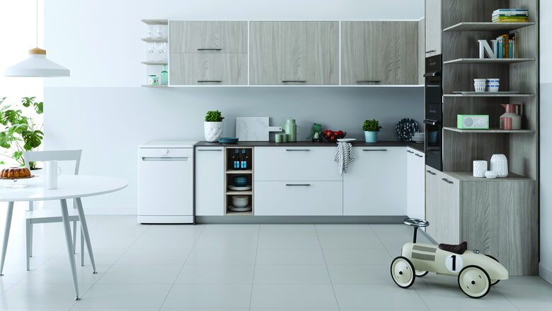 Indesit IN2FE14CNP80W Libera installazione 14 coperti E