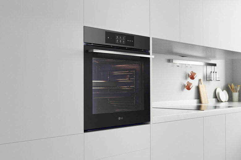 LG InstaView WSED7665B Forno a vapore 76L Classe A++ Display 4,3" EasyClean Wi-Fi