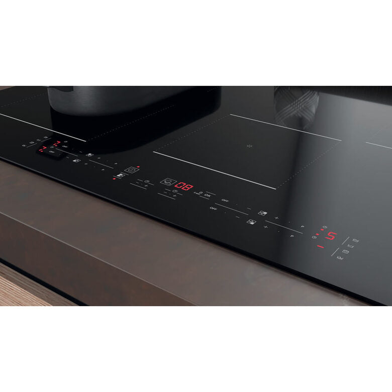 Hotpoint Ariston Piano cottura a induzione HB 0577B NE