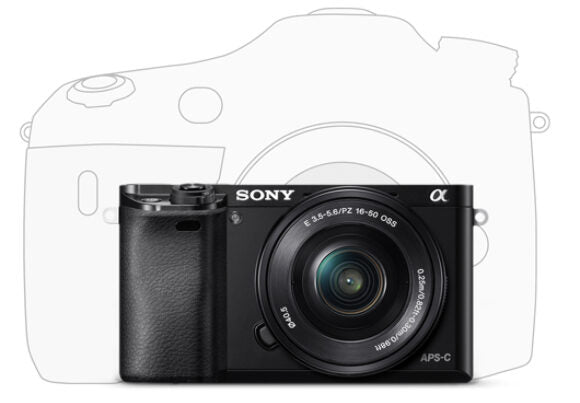 Sony Alpha 6000L, fotocamera mirrorless con obiettivo 16-50 mm, attacco E, sensore APS-C, 24.3 MP