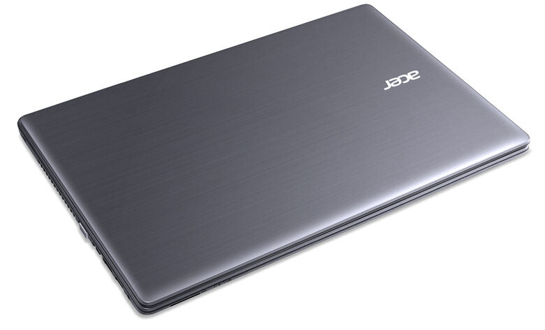 Acer Aspire E E5-571-36FG Computer portatile 39,6 cm (15.6") Intel® Core™ i3 di quarta generazione 4 GB DDR3L-SDRAM 500 GB HDD Windows 8.1 Argento
