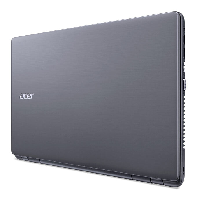 Acer Aspire E E5-571-36FG Computer portatile 39,6 cm (15.6") Intel® Core™ i3 di quarta generazione 4 GB DDR3L-SDRAM 500 GB HDD Windows 8.1 Argento