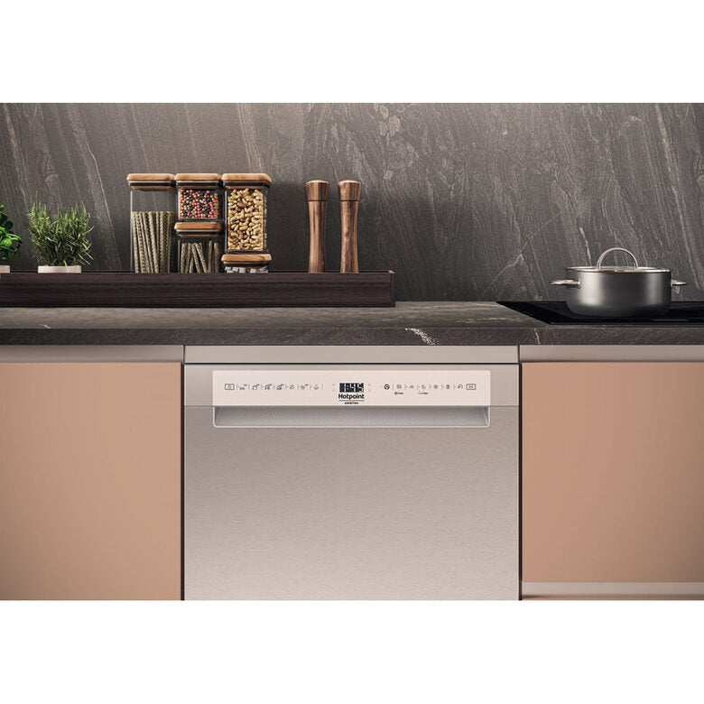 Hotpoint Ariston MaxiSpace Lavastoviglie a libera installazione H7F HS41 X