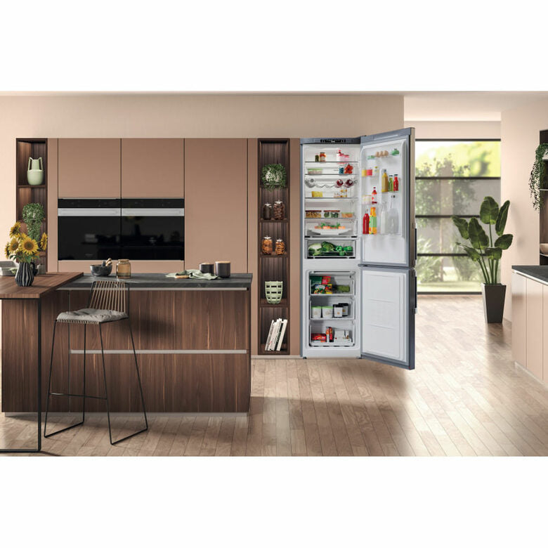Hotpoint Frigorifero combinato HAFC9 TA33SX H