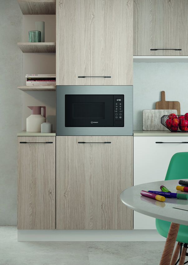 Indesit MWI 120 SX.1 Acciaio inox Solo microonde Da incasso 20 L 800 W