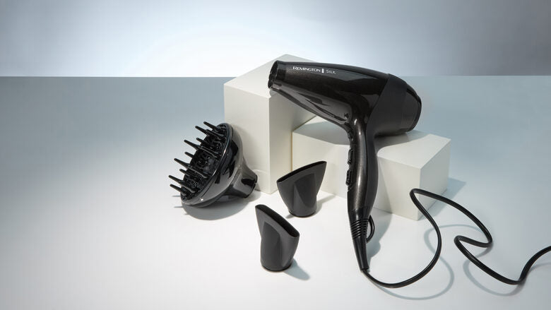 Remington AC9095 asciuga capelli 2400 W Nero