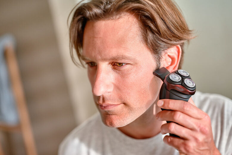 Philips SHAVER Series 3000 Rasoio per rasatura a secco con sistema ComfortCut S3520/06