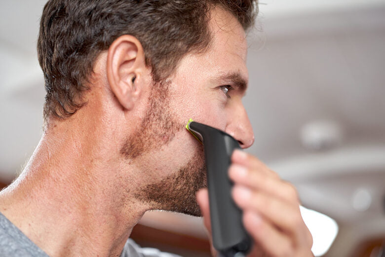 Philips OneBlade Pro Rade, regola, rifinisce