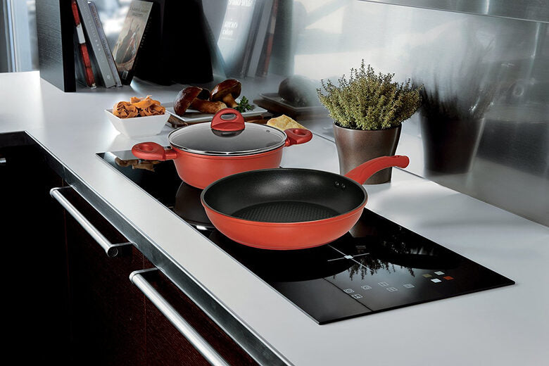 Aeternum Batteria 8 Pezzi Corallo Induction