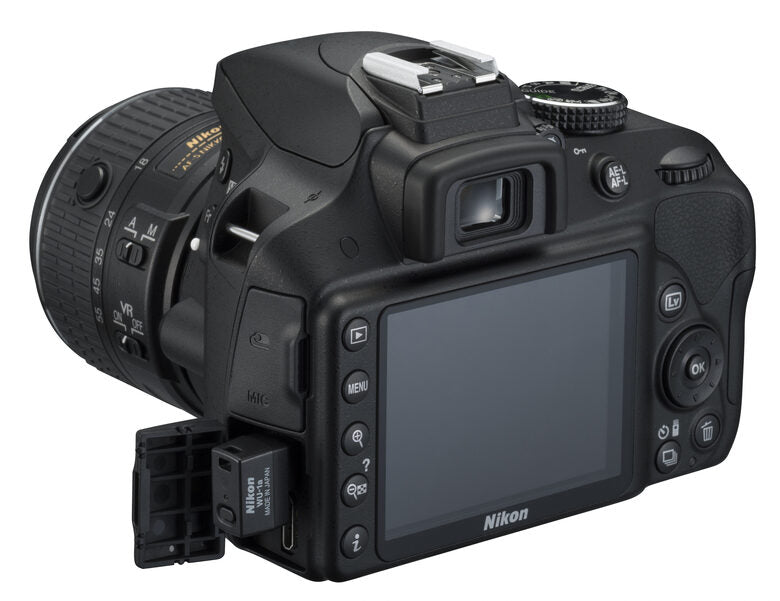 Nikon D3300 + AF-P 18-55mm + SD 8GB Kit fotocamere SLR 24,2 MP CMOS 6000 x 4000 Pixel Nero