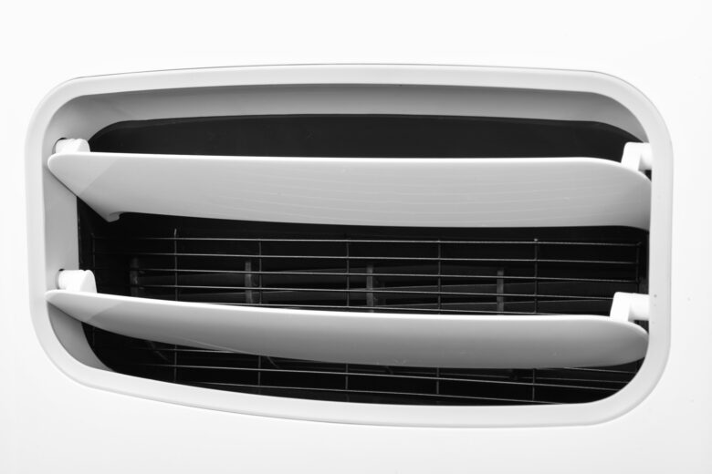 Comfeè SOGNIDORO-12 condizionatore portatile 65 dB 1200 W Bianco