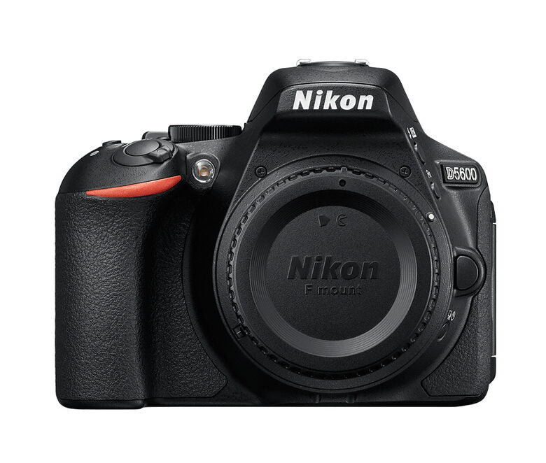 Nikon D5600 + AF-P DX 18-55mm VR + 8GB SD Kit fotocamere SLR 24,2 MP CMOS 6000 x 4000 Pixel Nero