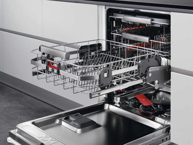 AEG FSE83810P Lavastoviglie a Incasso Scomparsa Totale 13 coperti