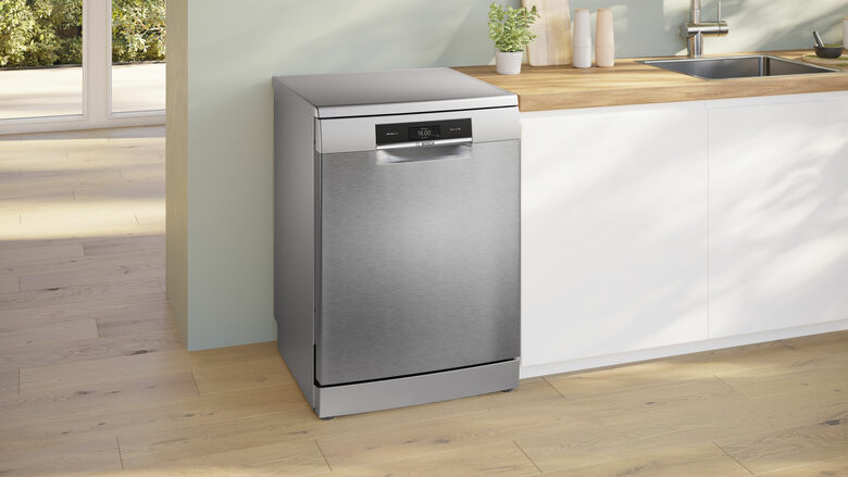 Bosch Serie 8 SMS8TCI04E Lavastoviglie da libera installazione 60 cm Acciaio spazzolato anti-impronta Classe A