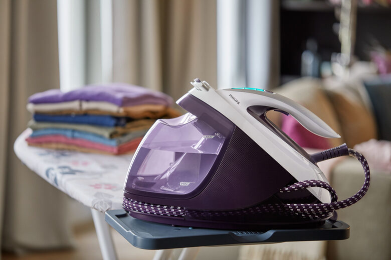 Philips PerfectCare Elite Plus GC9660/30 Ferro da stiro con caldaia