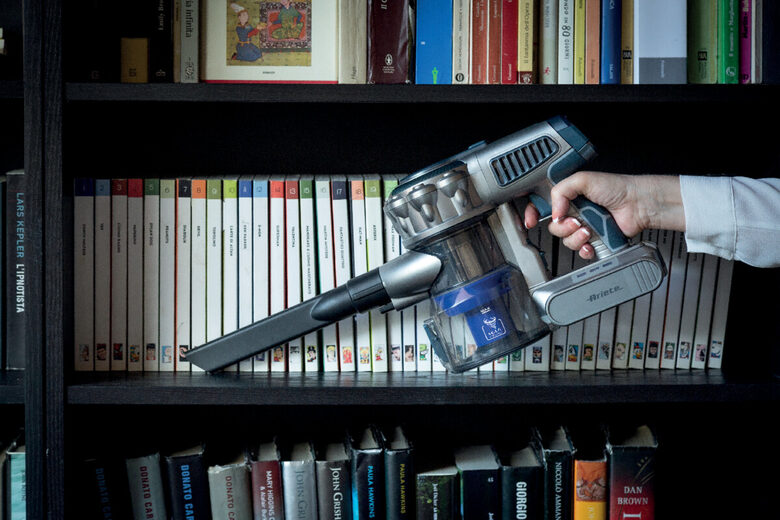 Ariete 22V Lithium 2724, Scopa Elettrica Cordless e Aspirabriciole con Motore Digitale, Alluminio, Arancio, 200 W