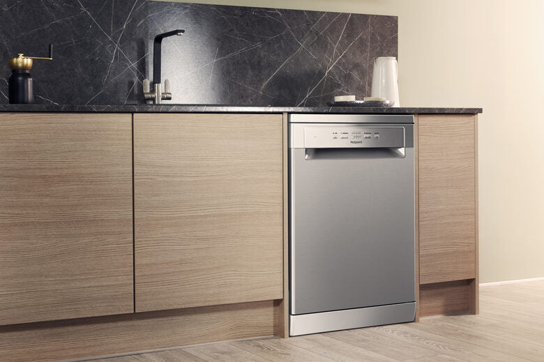 Hotpoint HFC 2B+26 X Libera installazione 14 coperti E