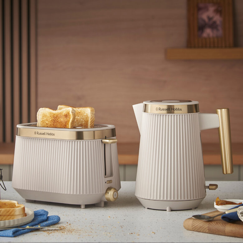Russell Hobbs Bronte 6 2 fetta/e 980 W Oro, Colore della pietra