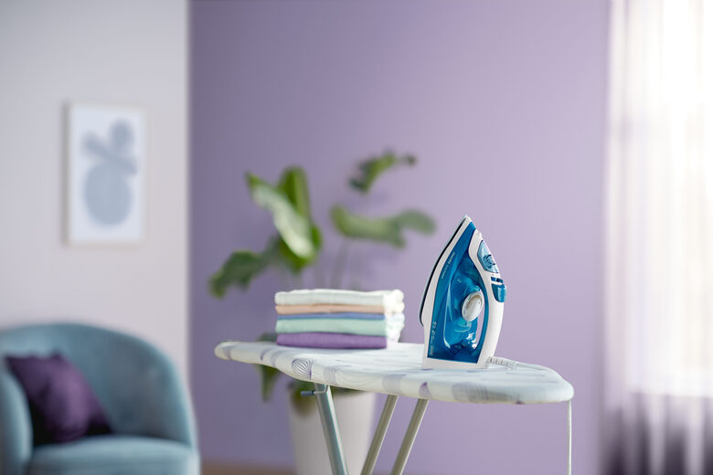 Philips EasySpeed GC1744/20 Ferro da stiro a vapore, 2000W